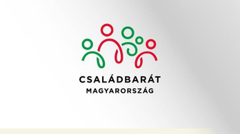 Családbarát Magyarország matricával furikázhatnak 3 évig a támogatott nagycsaládosok