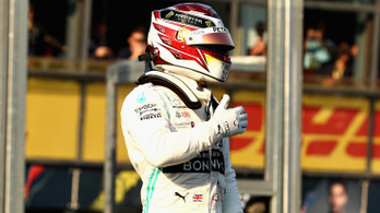 Hamiltoné az ausztrál pole, 7 tizeddel verte Vettelt
