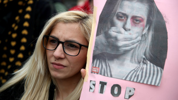 Több ezren tüntettek Zágrábban a családon belüli erőszak ellen