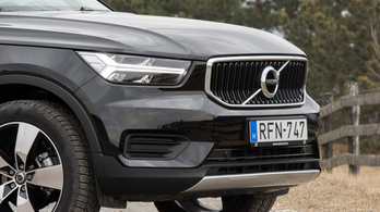 Teszt: Volvo XC40 T3 Momentum - 2019.