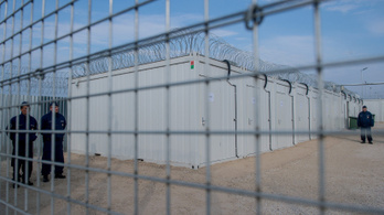 Magyarország megint menedékkérőket éheztetett a tranzitzónában