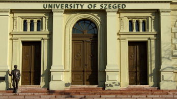 Havi bruttó 700 ezret kap az MTVA volt kommunikációs vezetője a Szegedi Egyetemtől