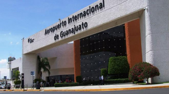 3 perc alatt 300 millió forintnyi zsákmánnyal távoztak a mexikói reptéri rablók