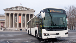 Bemutató: Credo Econell 12 elővárosi autóbusz – 2012