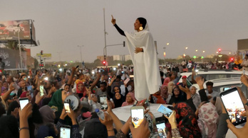 Nő lett a szudáni kormányellenes tüntetések ikonja