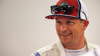 Räikkönen: Nyitott arcos sisakot akartam az 1000. GP-re, nem engedik