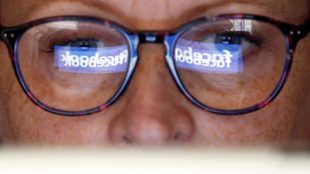 Miniszterelnökség: Fake news, hogy a Facebook szabályozására készülne a kormány