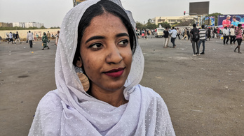 Halálos fenyegetéseket kap a szudáni tüntetések ikonja