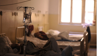 Már a Magyar Nemzet is arról ír, hogy egyre tragikusabb az ápolók hiánya a kórházakban