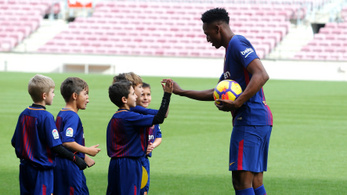 Futballakadémiát nyit Pesten a Barca