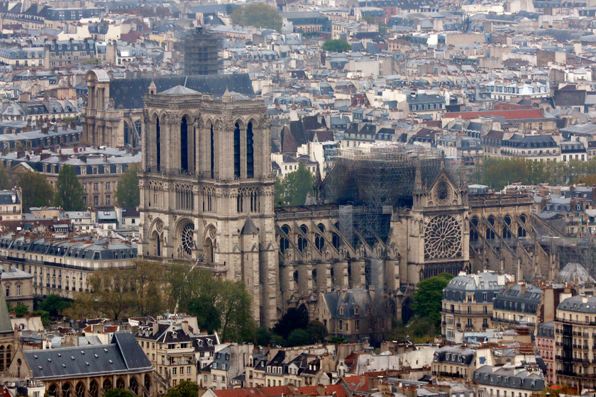 Szívmelengető összefogás: magyarok is segítenek a Notre-Dame újjáépítésében
