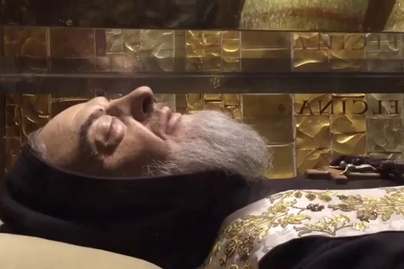 Évszázadokkal ezelőtt hunyt el, de olyan, mintha aludna: a romolhatatlan szentet egy olasz templomban őrzik