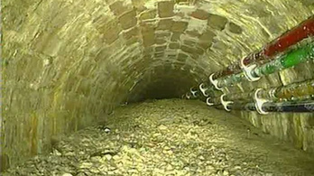 Rekordméretű betontömböt találtak a londoni szennyvízcsatornában