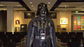 Kétmillió dollárért kelhet el egy eredeti Darth Vader-jelmez