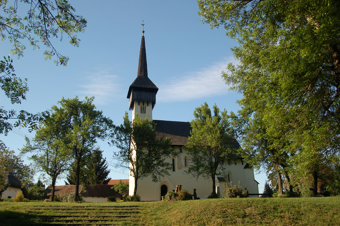 csaroda-templom