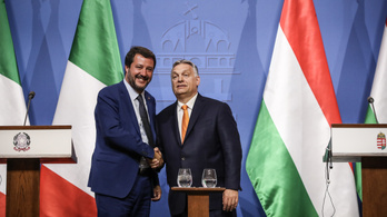 Orbán: Salvini szöget vert a bevándorláspárti erők koporsójába