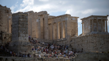 Újjáépítik az Akropolisz Parthenonjának egy részét