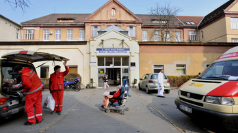 Négyből három kórház lemondta a súlyosan sérült betegek fogadását a hétvégén