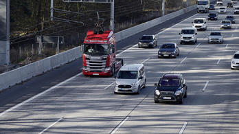 A Scania elmagyarázza, hogyan működnek a felsővezetékes autópályák