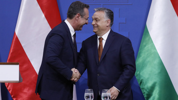 Orbán Viktor a Strache-botrányról: A magyar kormány nem foglalkozik médiatulajdonosok döntéseivel
