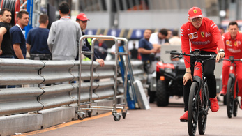 Vettel és Leclerc nyíltan beszél a Ferrari helyzetéről