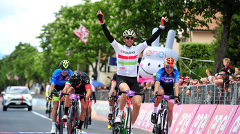 Magyar csapat az élen az elektromos Giro d'Italián