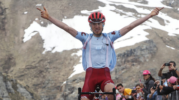 Már az első kétezres hegy csúcsra járatta az izgalmakat a Giro d'Italián