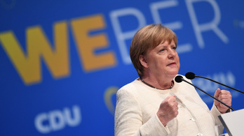 Merkel örül, hogy a Néppárt többsége támogatja Weber elnökségét