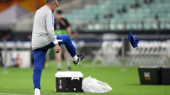 Összebalhézó játékosok, dühöngő edző az EL-döntőre készülő Chelsea edzésén