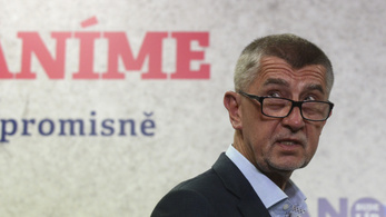 Összeférhetetlenséggel vádolják a cseh miniszterelnököt