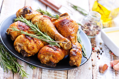 8 igazán ízletes fogás csirkecombból: mind nagyon egyszerű, de finom