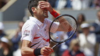 Djokovic 26 meccs után kikapott, megismétlődik a tavalyi Garros-döntő