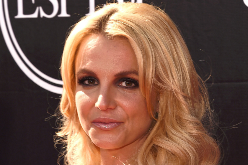 Britney Spears-t jóval kövérebbre retusálták - Az Instagramon fakadt ki