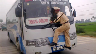 Játszott a rendőr életével a buszsofőr