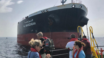 Irán tagadja, hogy köze lenne a tankerhajók megtámadásához