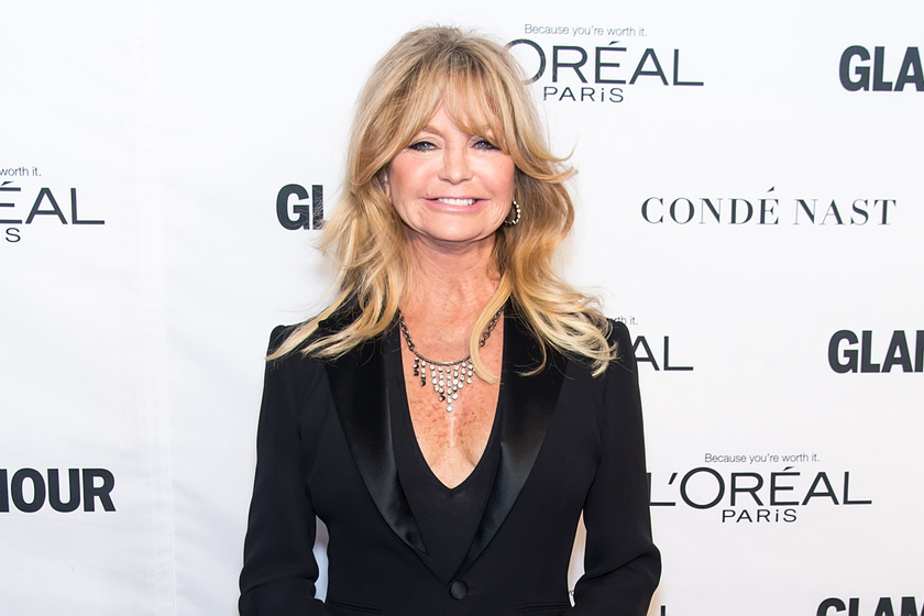 A 73 éves Goldie Hawn fürdőruhás fotói - Így néz ki most az egykori szexszimbólum