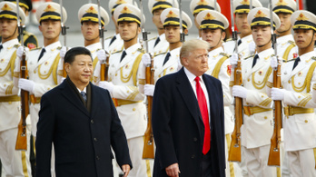 Nem emeli a kínai áruk vámját Trump, újranyitja a tárgyalásokat