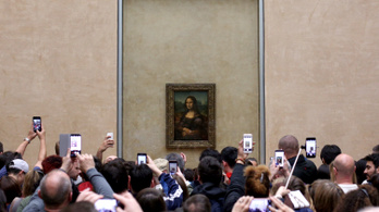 Át kell helyezni a Mona Lisát