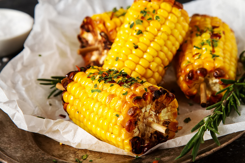 Sült, fűszervajas kukorica: így lesz legfinomabb a nyári csemege