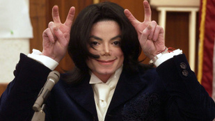 Michael Jackson rajongói beperelték Robsont és Safechuckot