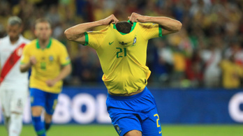 Brazília 3-1-re verte Perut a Copa döntőjében, legjobbja sírva fakadt