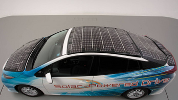 Hatékonyabb napelemes Priust épített a Toyota