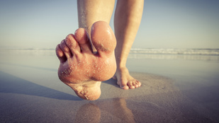Lúdtalptorna: egyszerű otthoni gyakorlatok az egészséges lábfejért