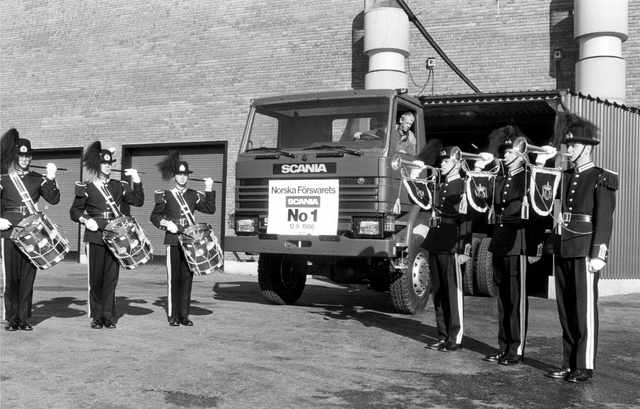 Az első Scania teherautó érkezése a Norvég  hadsereghez.