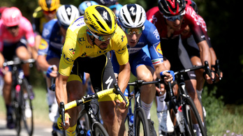 Az oldalszél káoszában elvérzett pár Tour de France-menő