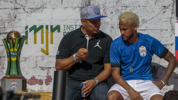 Neymar közölte a PSG-nél, menni akar, az első Barca-ajánlat is befutott érte