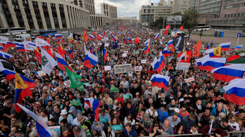 Több mint 20 ezren tüntettek Moszkvában a helyhatósági választások szabadságáért