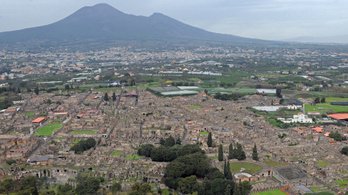 Robbanásig feszült a vulkanológusok és a régészek pompeji szembenállása