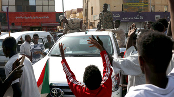 Katonai puccsistákat tartóztattak le Szudánban