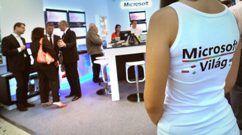 Most akkor a Microsoft tényleg magyar hivatalnokokat kent meg?